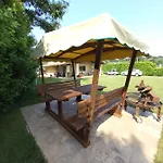 ベッド・アンド・ブレックファスト Monte Tavolino カポディモンテ