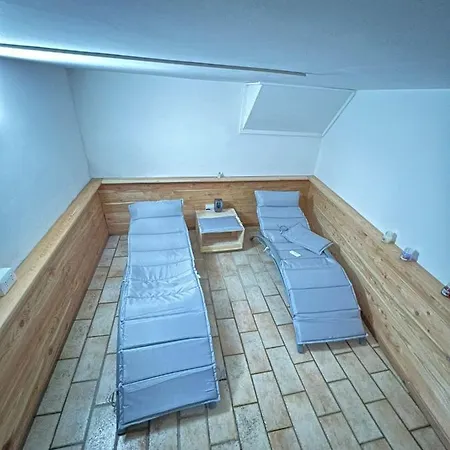 Couette-café Monte Tavolino 4*