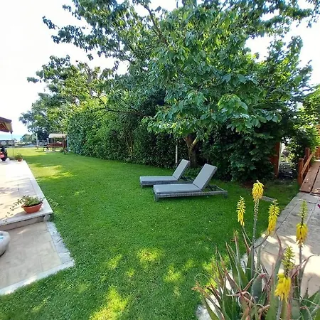 Monte Tavolino 4* Capodimonte