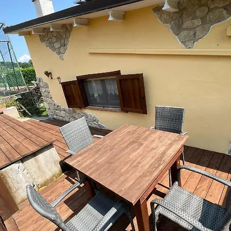 Monte Tavolino فندق مبيت وإفطار 4*