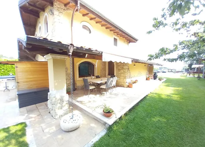 Monte Tavolino Nocleg ze śniadaniem 4*